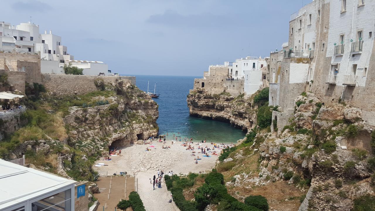 D'Aragona 56 Bed & Breakfast Conversano Bagian luar foto